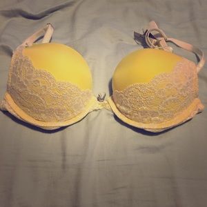 Vs push up bra (bombshell)