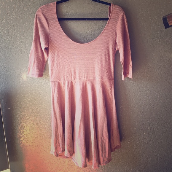 Open back half sleeve dress