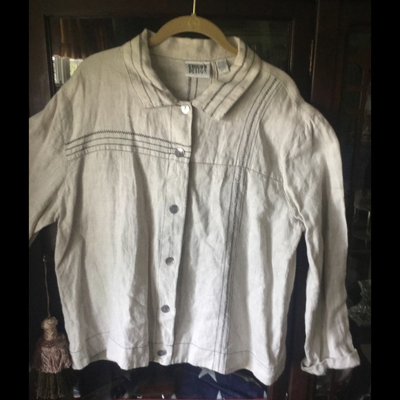 Chicos 100% Linen Tan with Brown Trim cute cute!!!