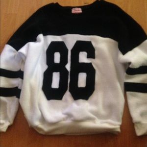 86' comfy winter sweater