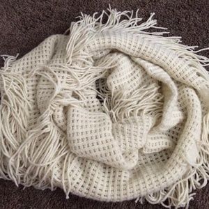 NWOT INFINITY SCRAFT