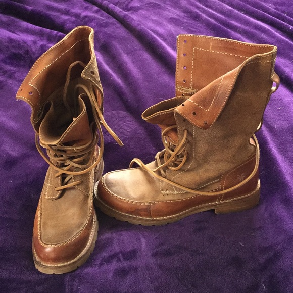 Frye combat / cowboy boot. Suede and leather.