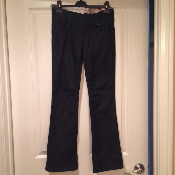 NWOT Freedom of choice boot cut denim 25