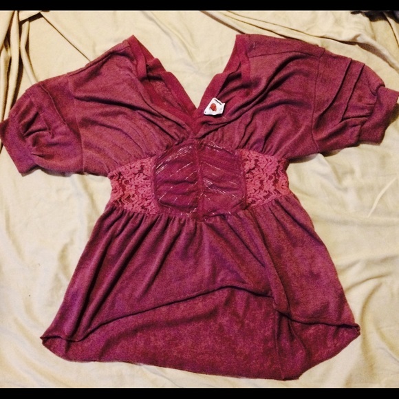 Size xs NWOT free people shirt!