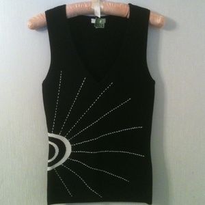 Black Cache' top white stitched sunburst, small