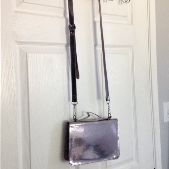 Urban Outfitters Bags - UO Metallic Crossbody SOLD Urban Outfitters Bags - UO Metallic Crossbody SOLD