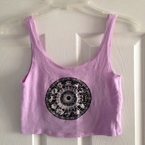 🌸LA hearts 🌸Light purple zodiac sign crop top