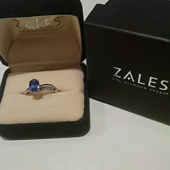 Sapphire ring - Picture 2 of 4