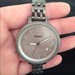 Womens Fossil gun metal link watch