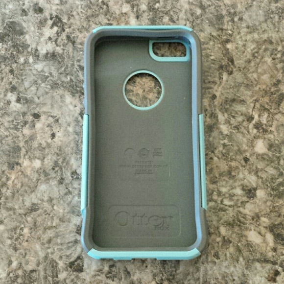 Otterbox Commuter iPhone 5 - Picture 1 of 3
