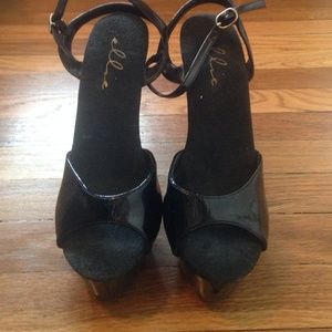 Goth Rockabilly pinup heels