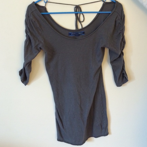 American eagle low back top