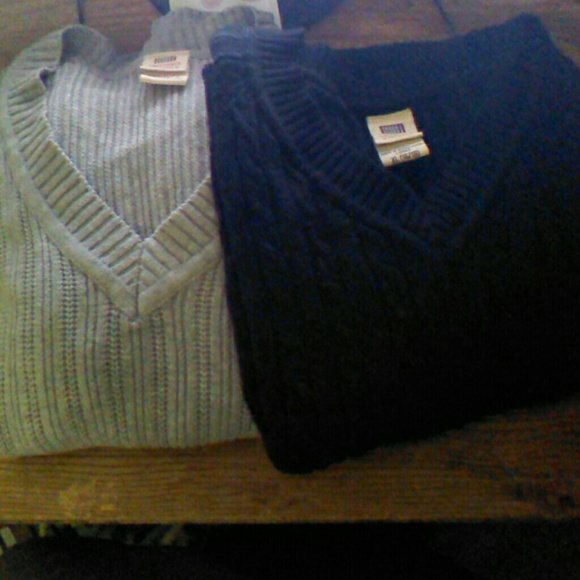 Gray& Black 3/4 Sleeve Sweater Bundle