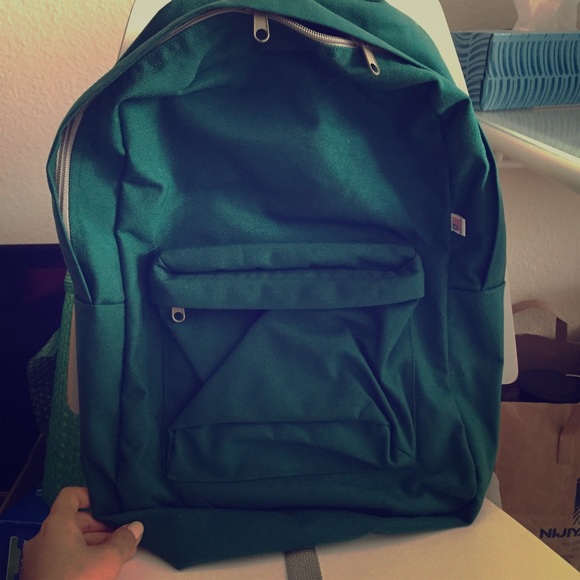 American Apparel Handbags - 🎒backpack 🎒