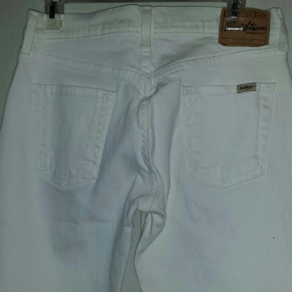 White Levis Boot cut Jean