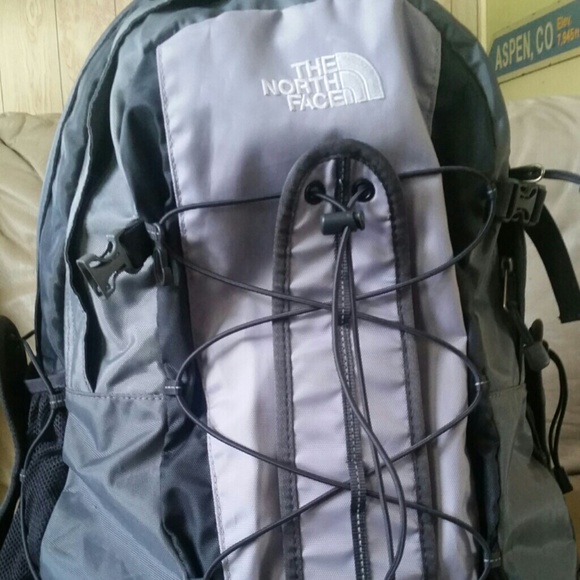 Like new north face back pack