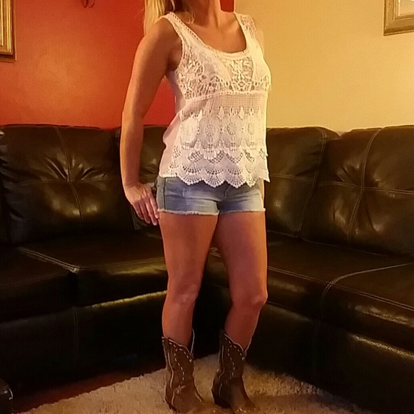 Gifted Crochet Tank - Picture 3 of 4