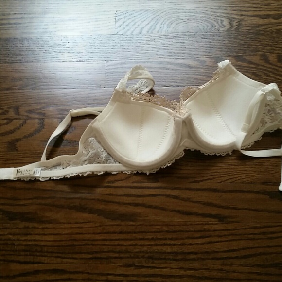 BNWOT Nordstrom Bra - Picture 3 of 3