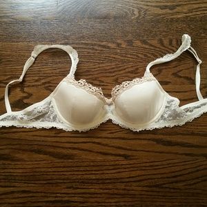 BNWOT Nordstrom Bra