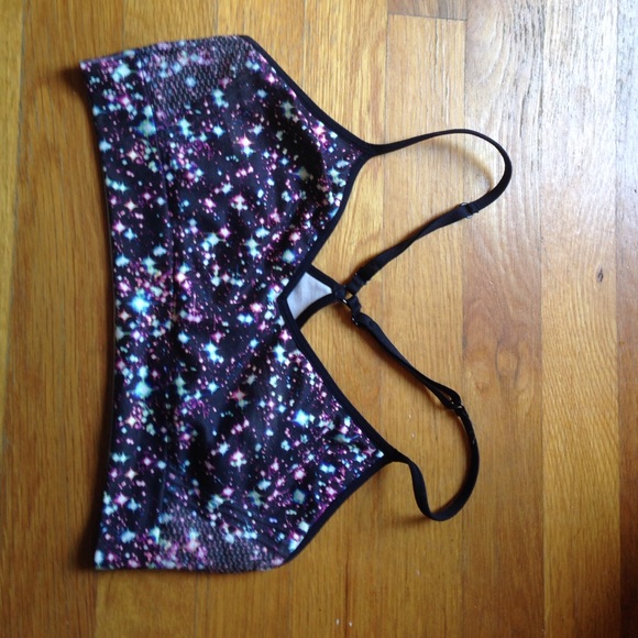 Victoria's Secret pink racer back sports bra