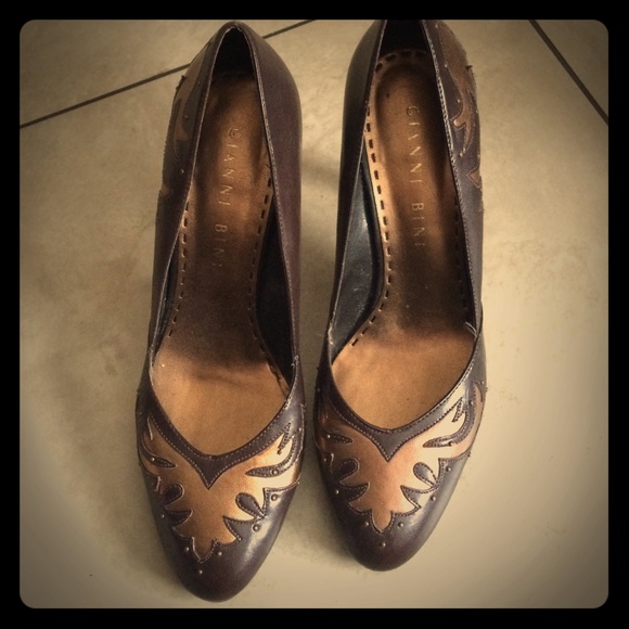 Gianni Bini pumps I'm brown & copper