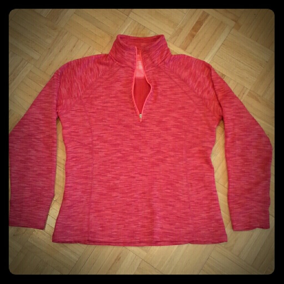 Workout sweatshirt in coral/neon pink