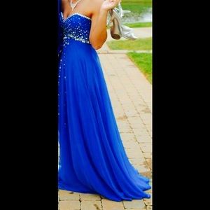 Royal blue prom dress!