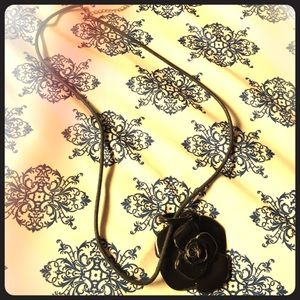 Flower necklace