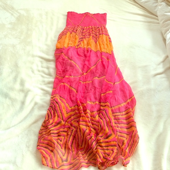 Scoop beach strapless silk dress