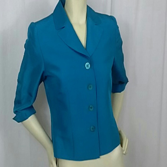 Blazer - Picture 2 of 4