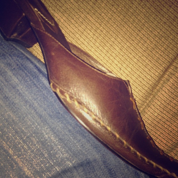 Vis  a Vie Open back shoes