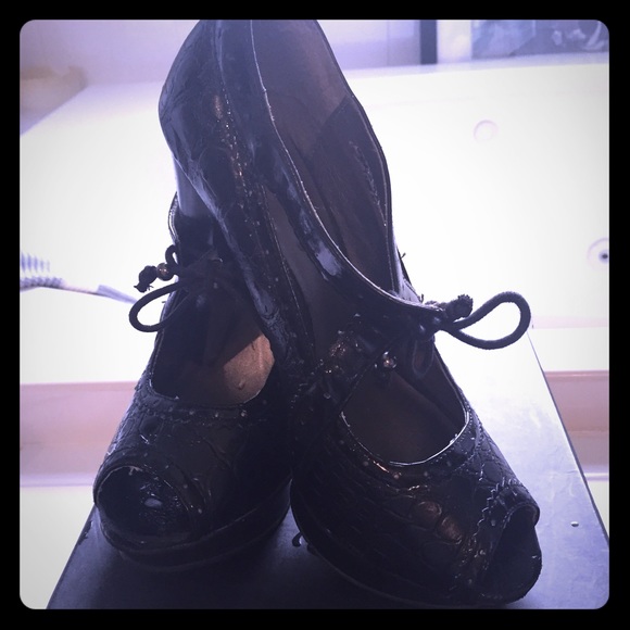 Qupid Tie MaryJane Type Heel
