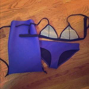 Triangl bikini size small