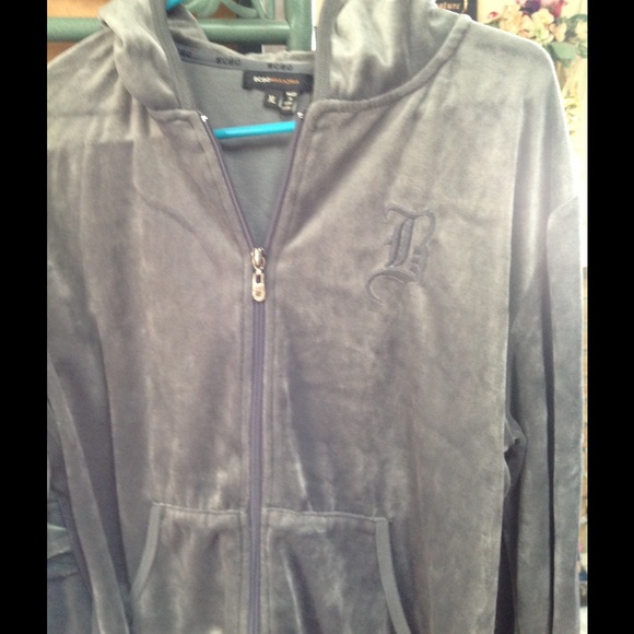 bcbg jogging suits