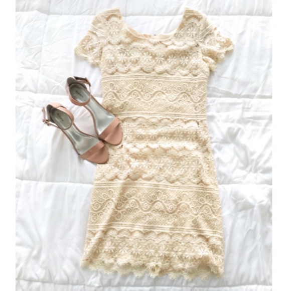 Ann Taylor Dresses & Skirts - Nude Ann Taylor Dress