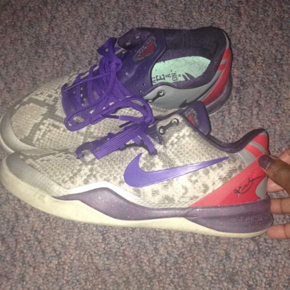 Kobe Phython 8 - Picture 2 of 3