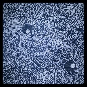 Torrid skull print skinny jeans