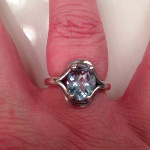 James Avery Blue Topaz/Silver ring 7.5