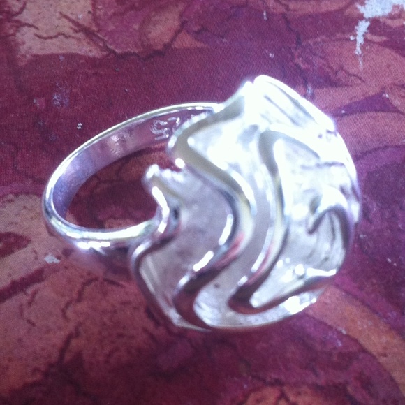 Rose ringπ° - Picture 4 of 4