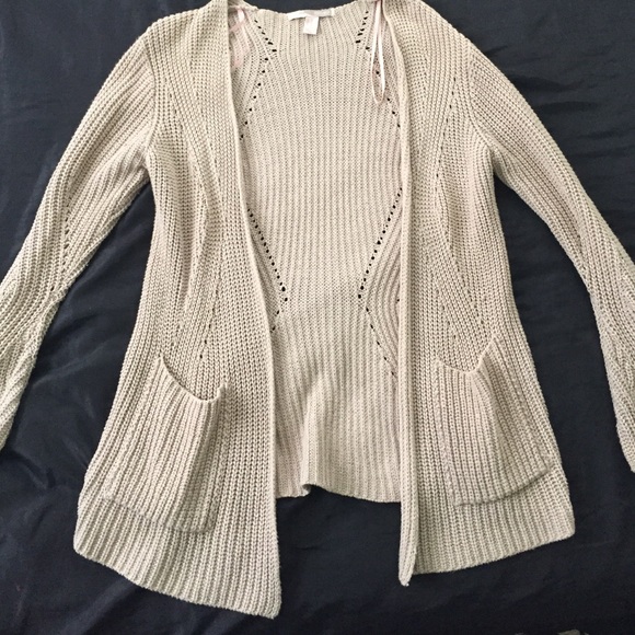 Forever 21 Outerwear - Forever 21 knit cardigan.
