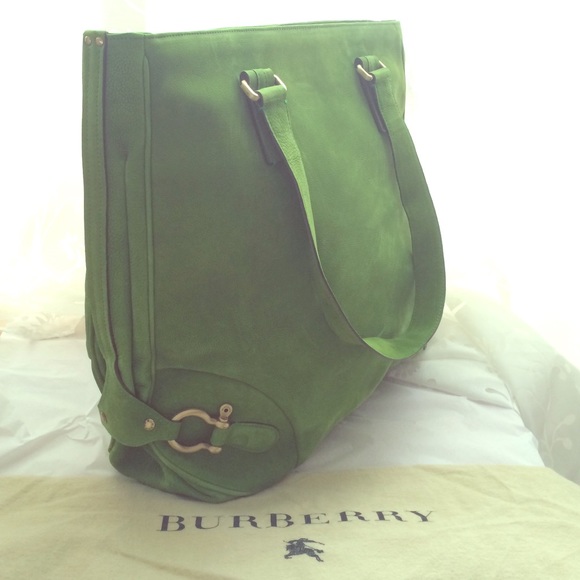Burberry Green soft leather purse