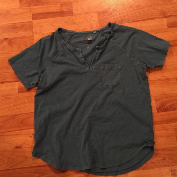 Blue t shirt