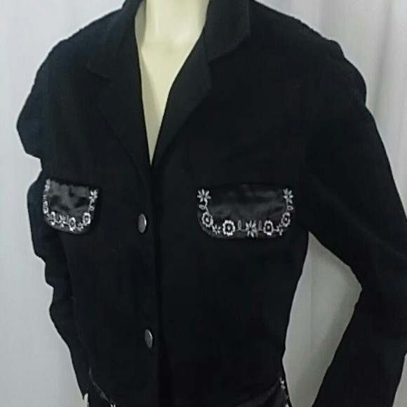 Jacket - Picture 6 of 7