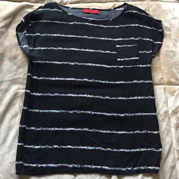 Akira Black and white striped Tee