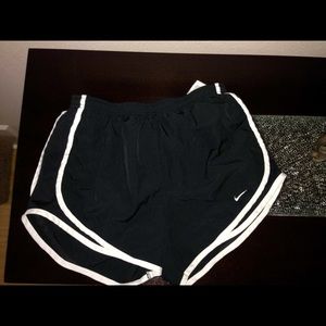 ⛔️⛔️SOLD⛔️⛔️ Black and white nike shorts