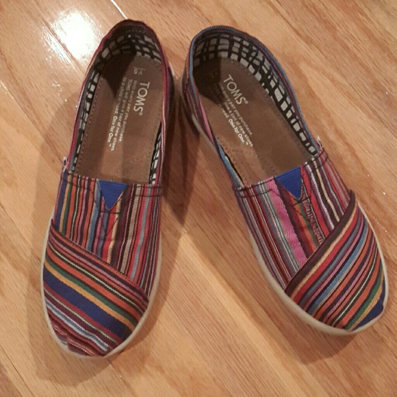Tom's shoes