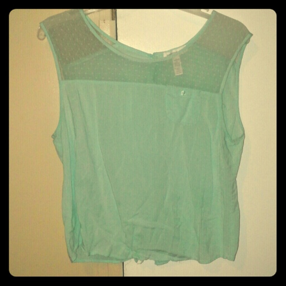 Laced top crop top