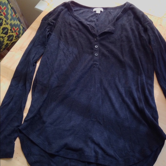 GAP Black Henley tee