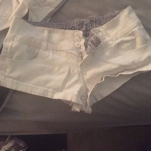 White shorts size 11/12