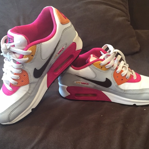 Nike Air Max shoes!!